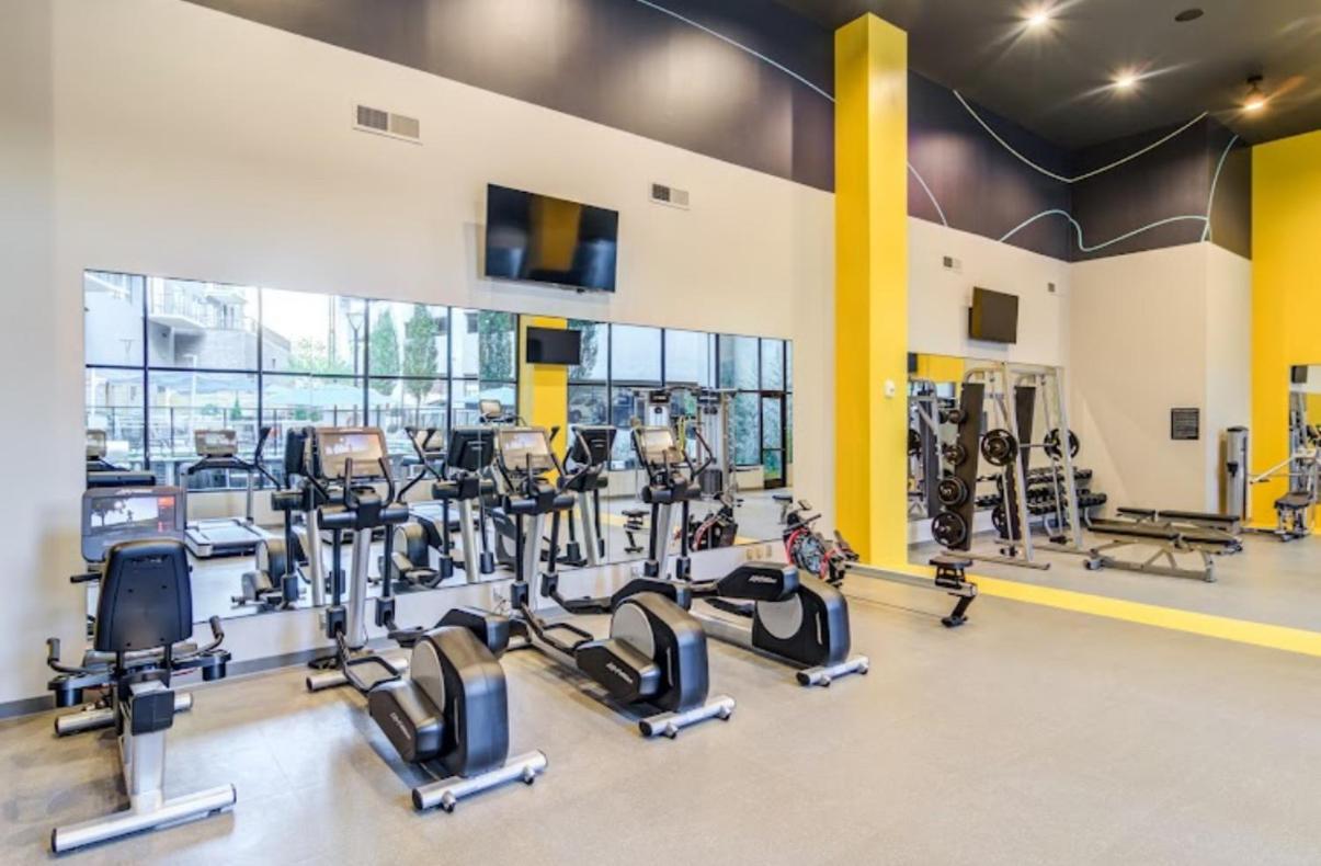 Located Modern West Midtown Apartment Atlanta